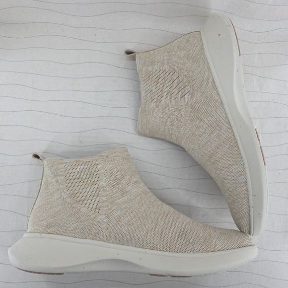 VIVAIA Womens Delilah Knit Pull-On Sand/Tan Boots Shoes Size 45 EU (13 US) - Picture 8 of 12